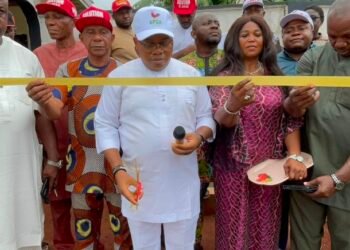 10-year water scarcity over in Anambra community as LG boss commissions solar-powered borehole