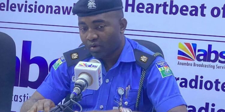 ‎Anambra Police Unveil Special ID Tags For Journalists
