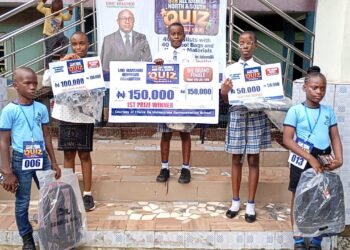 Public school Pupil Bags 6 years Scholarship