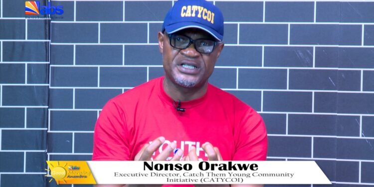 Nigeria’s growing challenges not enough reason to quit – Group charges youths