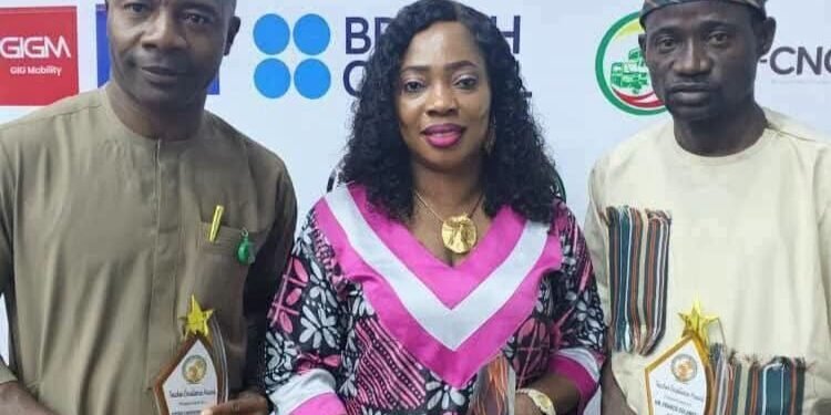 Onitsha-Based Teacher Wins Best ICT-Driven Educator in Africa