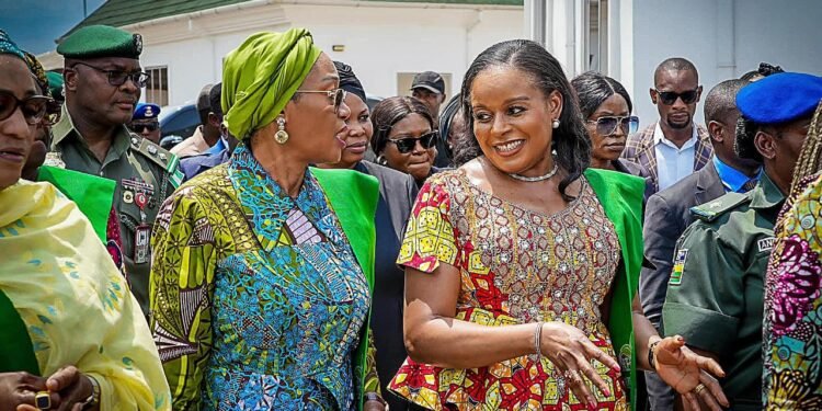 Nigeria’s First Lady empowers 5,000 on landmark visit to Anambra 