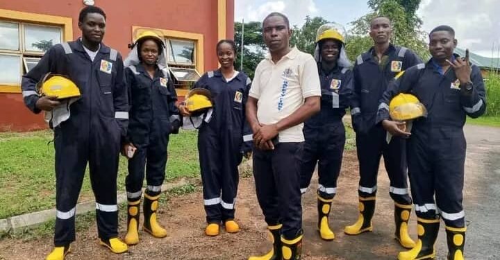 Anambra Fire Service trains UNIZIK students on grand wet, dry drill