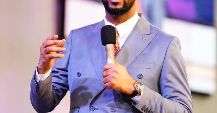 Popular Pastor Announces Father’s Burial Date